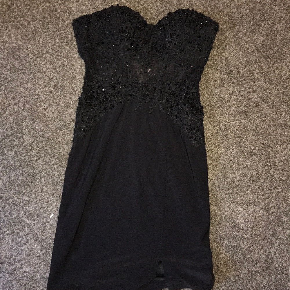 black short prom dress
